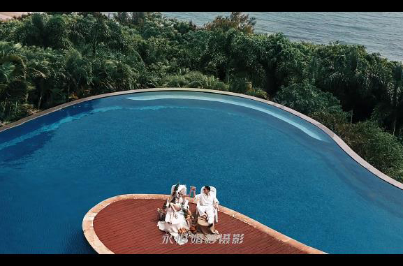 淳安千島湖費洛蒙婚紗攝影有限公司2021新品系列-海島蜜月(yuè)-泳池轟趴